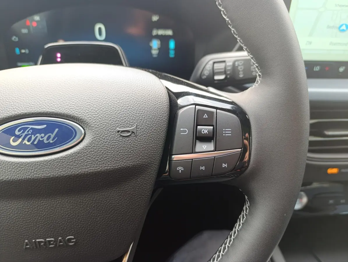 2.5 PHEV BlueCruise Edition | Elek. Trekhaak | 2100KG Trekgewicht! | Panodak | Adaptive Cruise Control | Matrix Led Koplampen | B&O Audio | Stoel/stuur voorruitverwarming | 360 Camera | 20 i