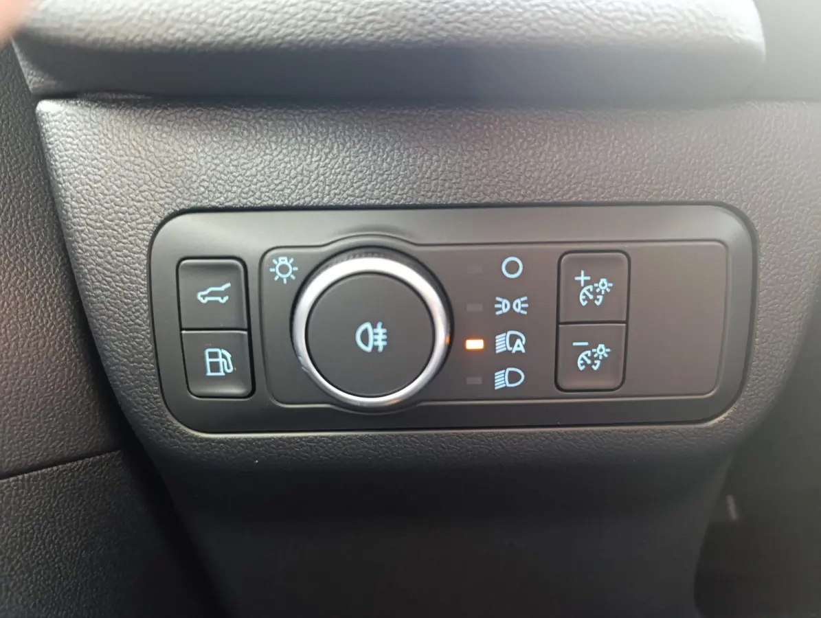 2.5 PHEV BlueCruise Edition | Elek. Trekhaak | 2100KG Trekgewicht! | Panodak | Adaptive Cruise Control | Matrix Led Koplampen | B&O Audio | Stoel/stuur voorruitverwarming | 360 Camera | 20 i