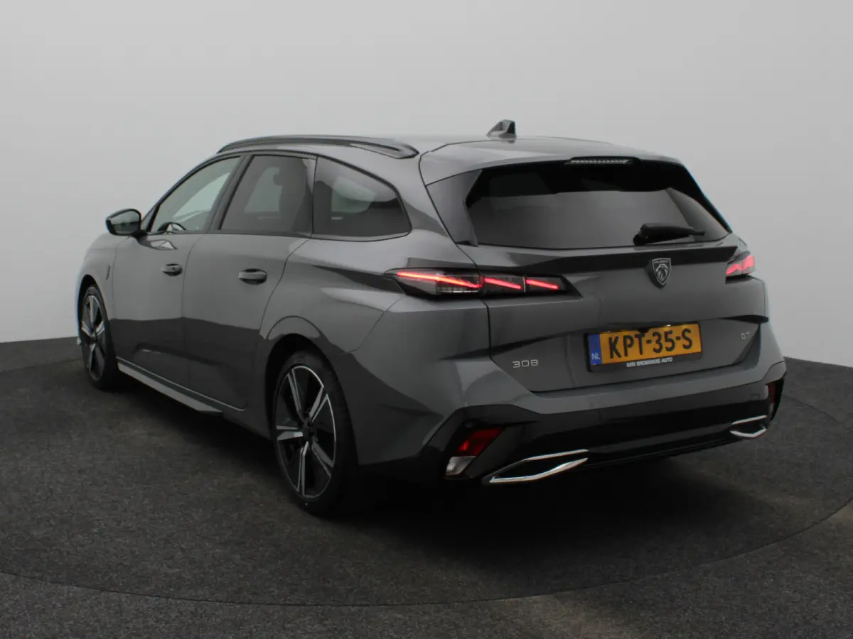 1.2 PureTech GT 360 Graden Camera | Elektrische Kofferklep | Dodehoekbewaking | Parkeersenoren Voor en Achter | Adaptive Cruise Control | Drive Assist | Elektrisch Verstelbare Stoelen met Ma