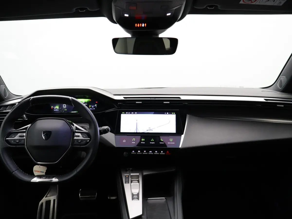 1.2 PureTech GT 360 Graden Camera | Elektrische Kofferklep | Dodehoekbewaking | Parkeersenoren Voor en Achter | Adaptive Cruise Control | Drive Assist | Elektrisch Verstelbare Stoelen met Ma