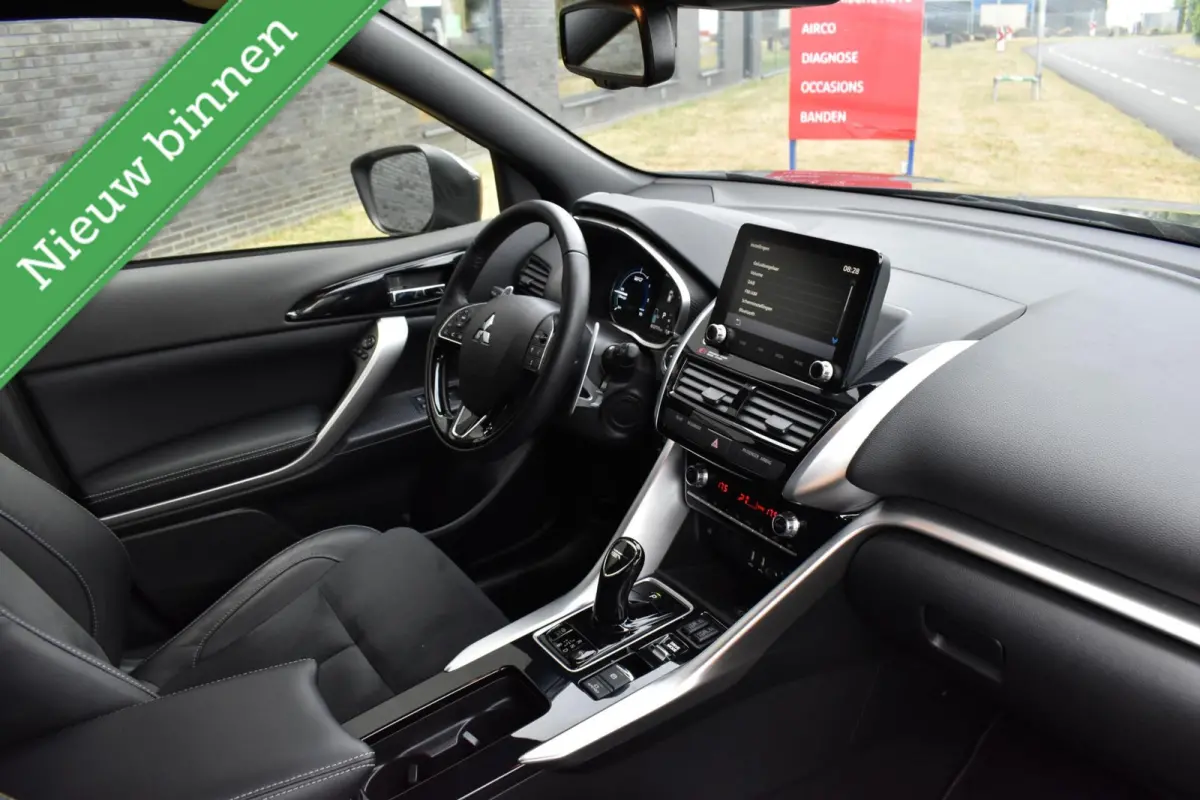 2.4 PHEV Executive PLUG IN/CAMERA/NAVI/ALCANTARA/VOL MET OPTIES!