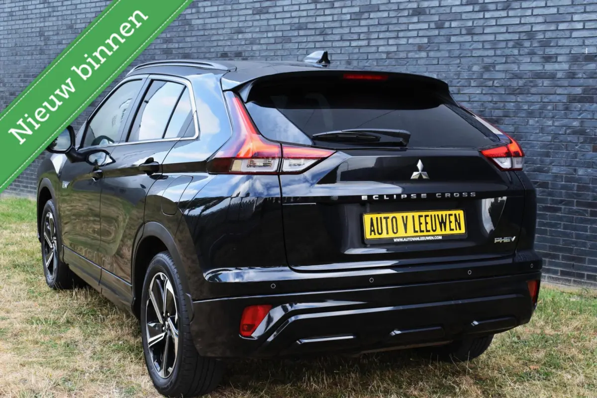 2.4 PHEV Executive PLUG IN/CAMERA/NAVI/ALCANTARA/VOL MET OPTIES!