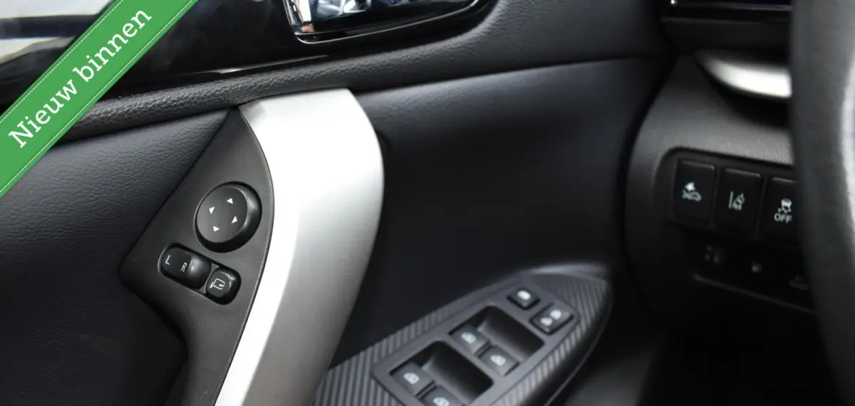 2.4 PHEV Executive PLUG IN/CAMERA/NAVI/ALCANTARA/VOL MET OPTIES!