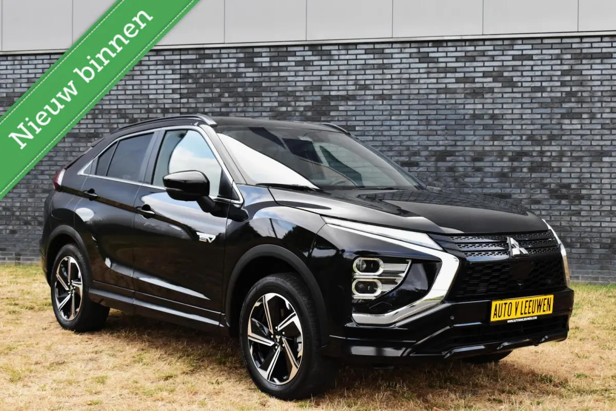 2.4 PHEV Executive PLUG IN/CAMERA/NAVI/ALCANTARA/VOL MET OPTIES!