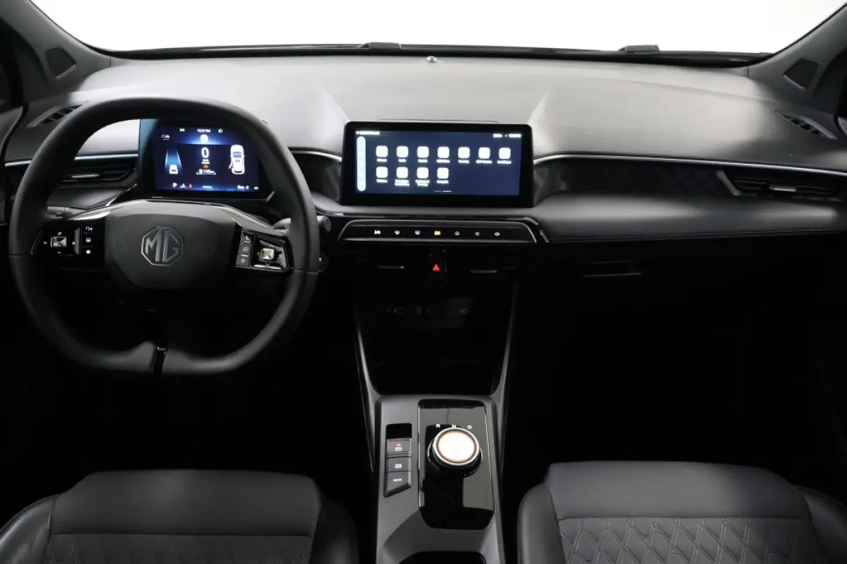 1.5 Hybrid+ Luxury | All Weather Banden