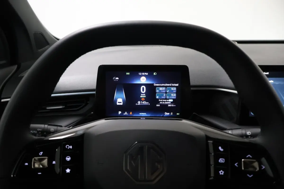 1.5 Hybrid+ Luxury | All Weather Banden