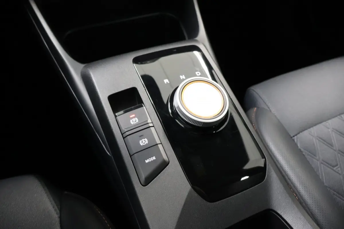 1.5 Hybrid+ Luxury | All Weather Banden