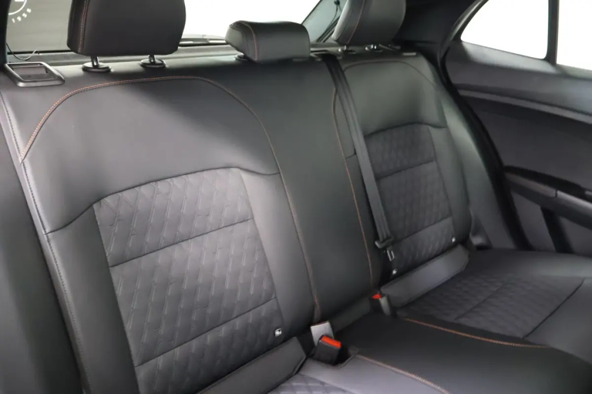 1.5 Hybrid+ Luxury | All Weather Banden