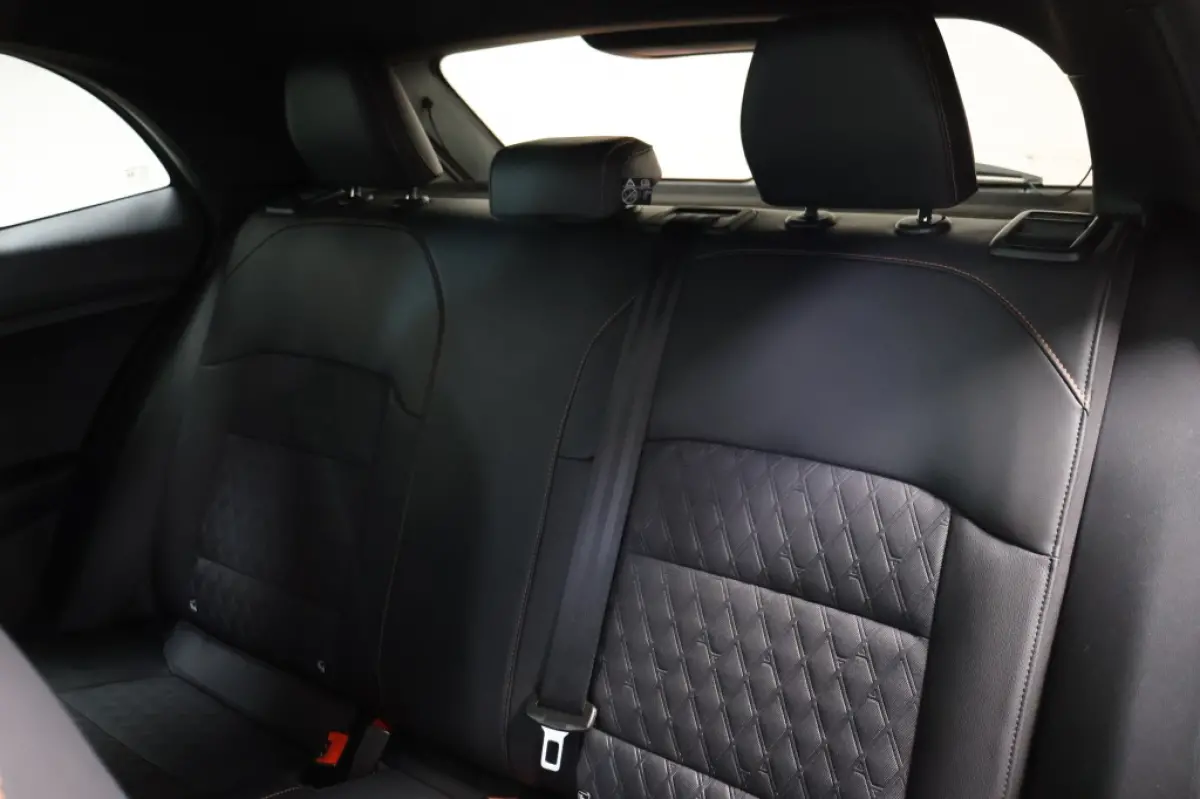 1.5 Hybrid+ Luxury | All Weather Banden