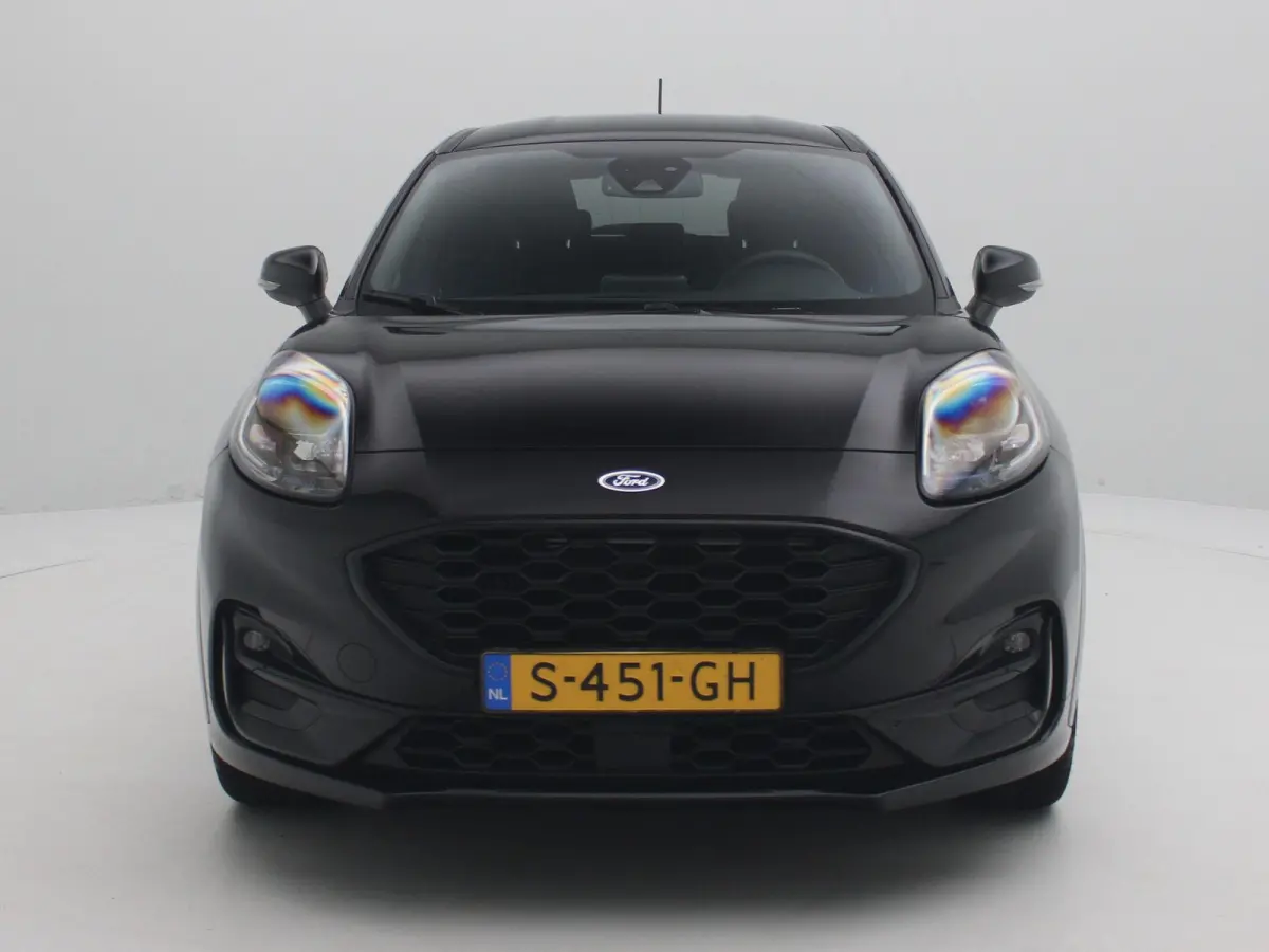 1.0 EcoBoost Titanium | Apple Carplay/Android Auto | Camera | Winter Pakket | Led Verlichting |
