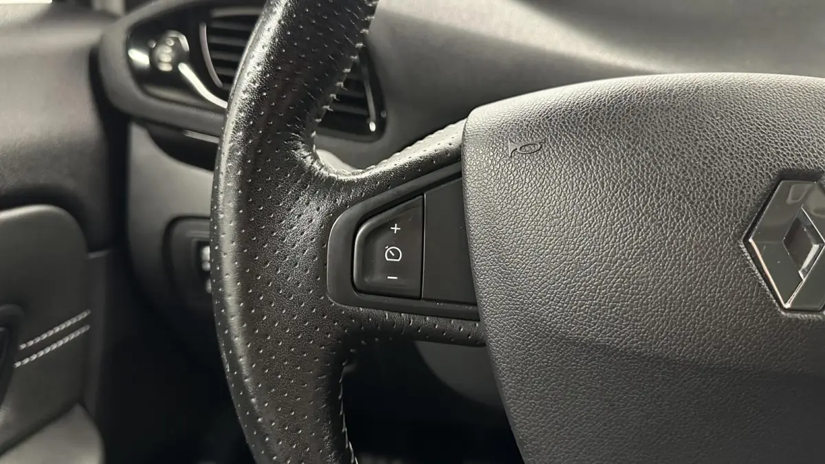 1.2 TCe Bose CAMERA ECC CRUISE NAVI LM 76000 KM.
