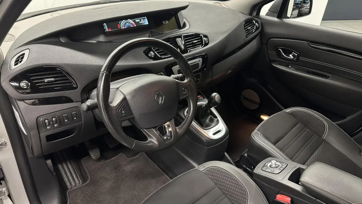 1.2 TCe Bose CAMERA ECC CRUISE NAVI LM 76000 KM.
