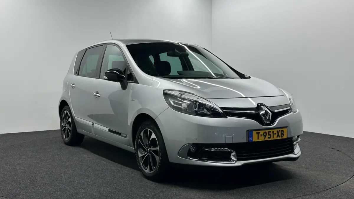 1.2 TCe Bose CAMERA ECC CRUISE NAVI LM 76000 KM.