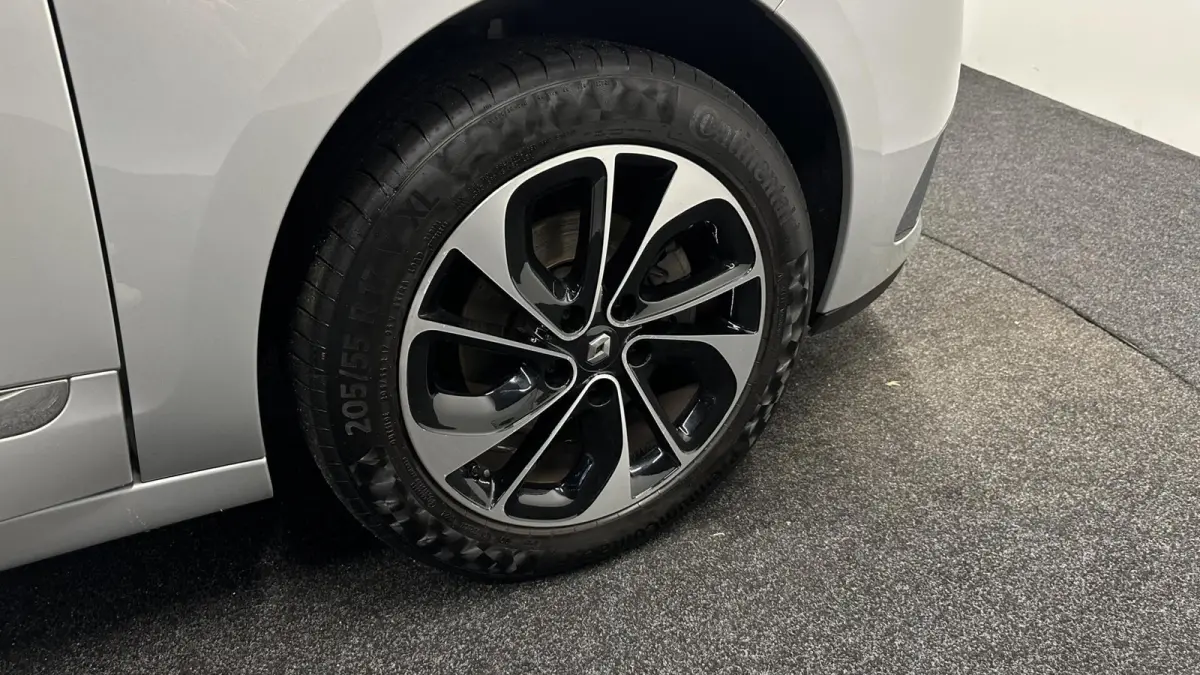 1.2 TCe Bose CAMERA ECC CRUISE NAVI LM 76000 KM.