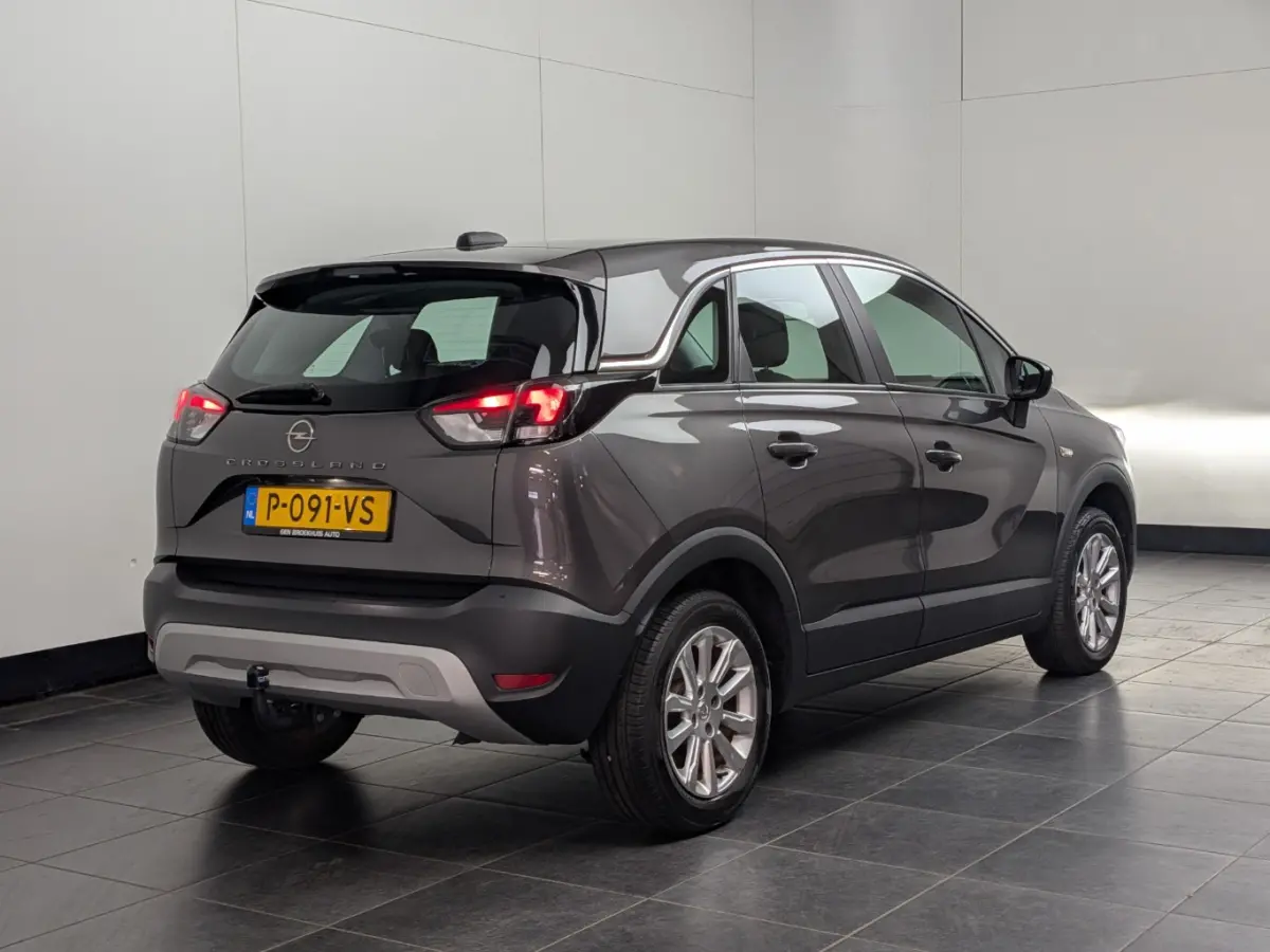 1.2 Turbo Elegance Airco | Camera | Cruise Control | DAB | Keyless | LED LMV 16" | Navi | PDC Achter | Stuurverwarming | Trekhaak |