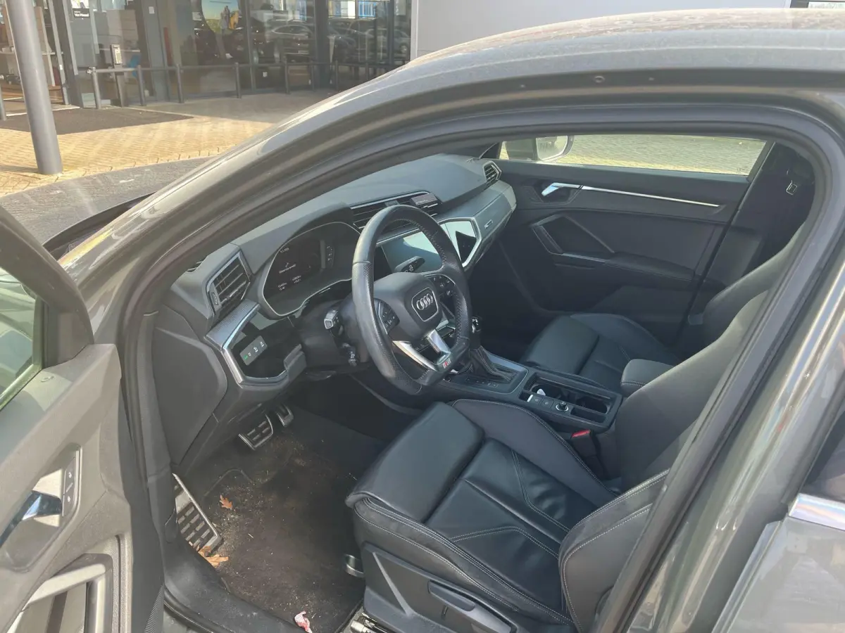 35 TFSI Pro Line S | 19 inch velgen | Achteruitrijcamera | Navigatie | Parkeersensoren voor |