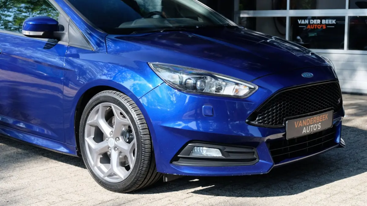 2.0 ST-3 250PK NAVI RS XENON