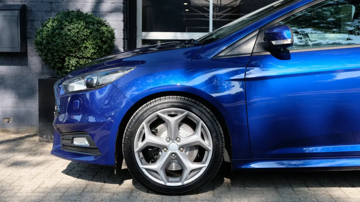 2.0 ST-3 250PK NAVI RS XENON