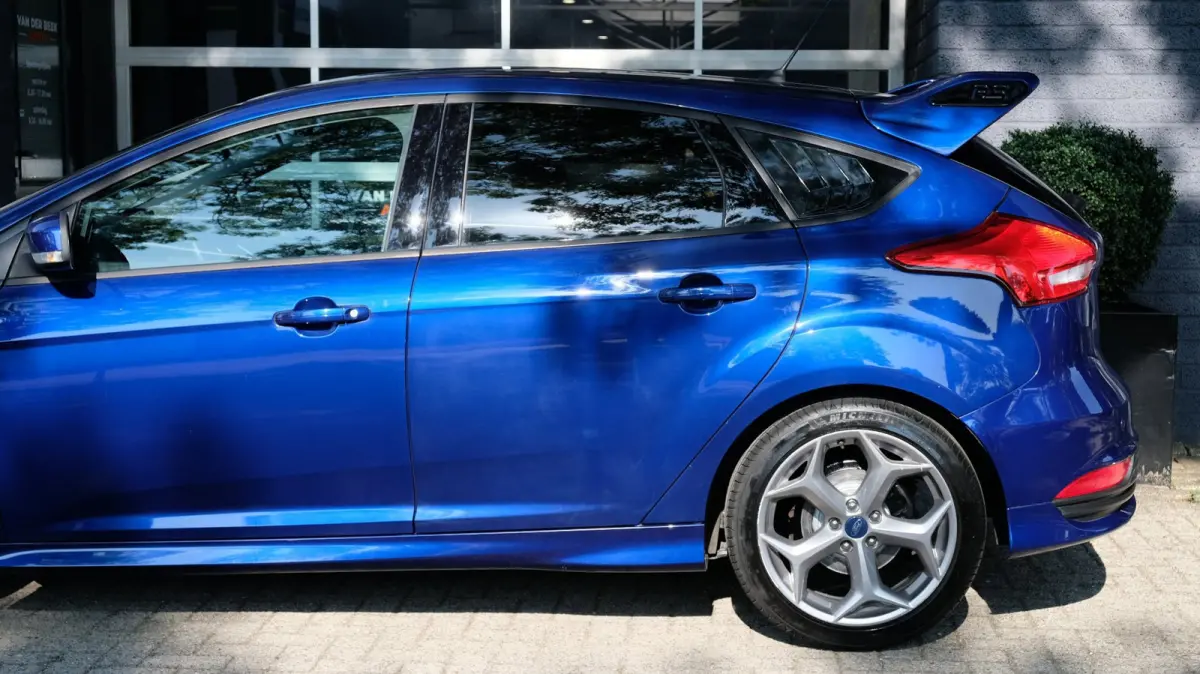 2.0 ST-3 250PK NAVI RS XENON