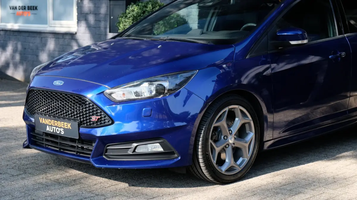 2.0 ST-3 250PK NAVI RS XENON