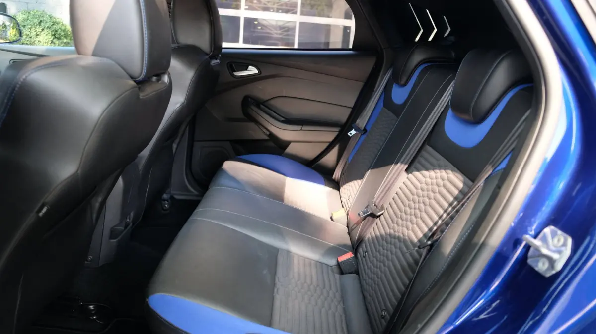 2.0 ST-3 250PK NAVI RS XENON