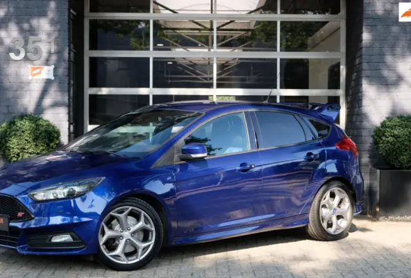 2.0 ST-3 250PK NAVI RS XENON