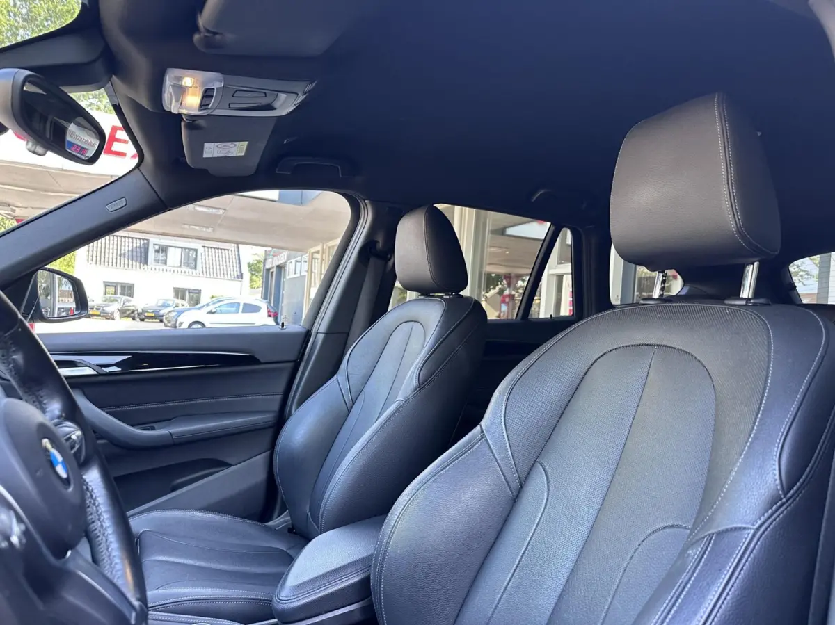 sDrive18i Sport Led, Leer, Head-up, Camera, LM..