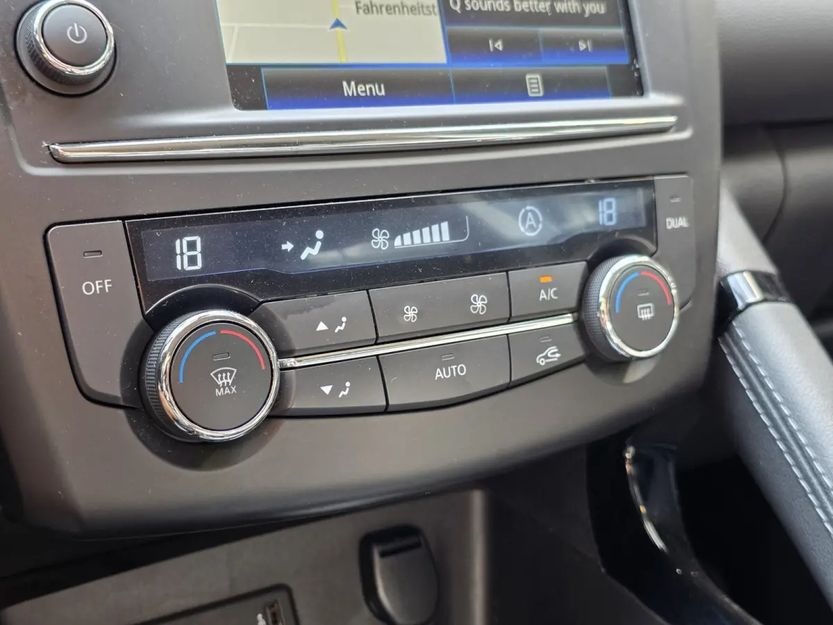 1.2 TCe Zen / CLIMA / CRUISE / NAVI / NAP