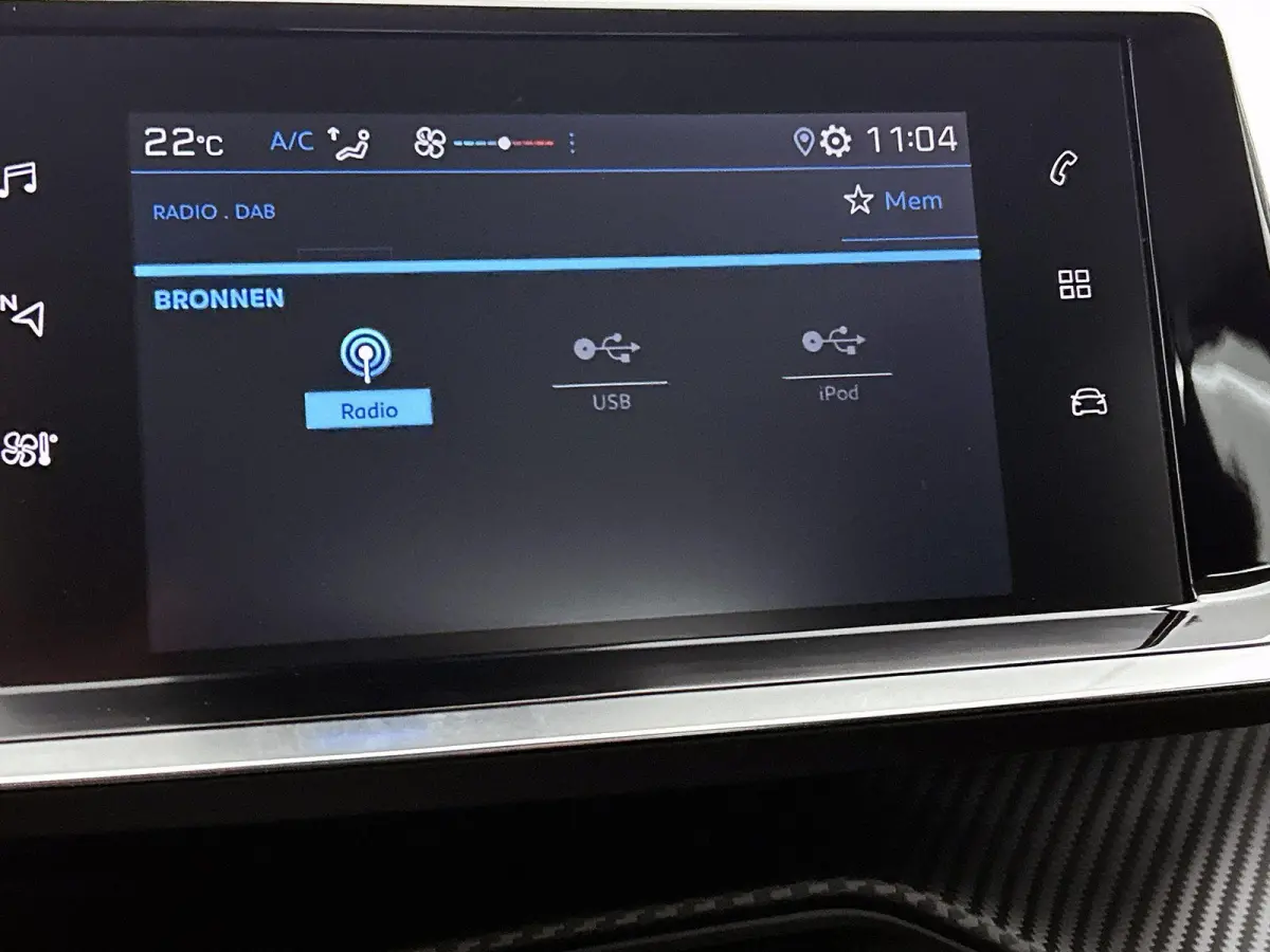 1.2 PureTech Active 75 PK | Apple carplay | Android auto | Cruise control | Airco | Radio |