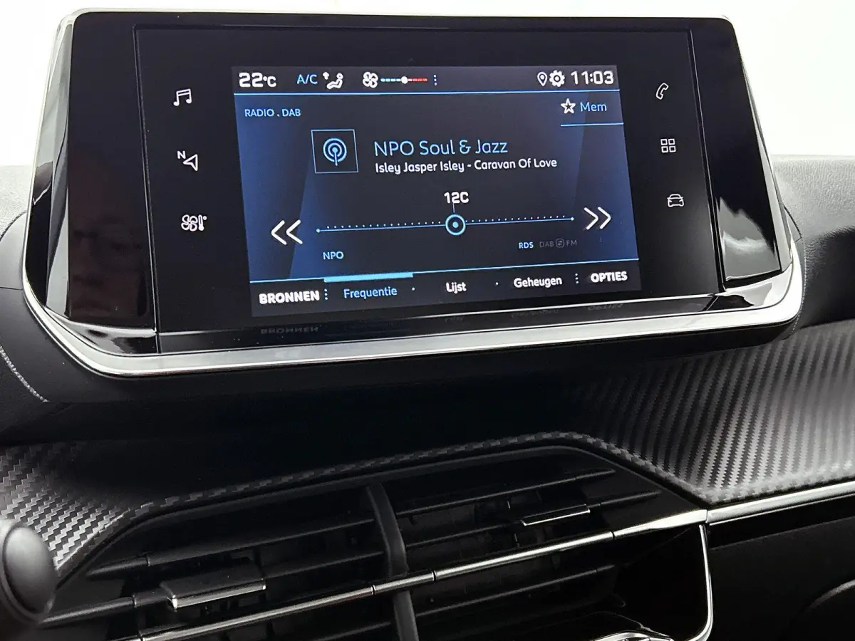 1.2 PureTech Active 75 PK | Apple carplay | Android auto | Cruise control | Airco | Radio |