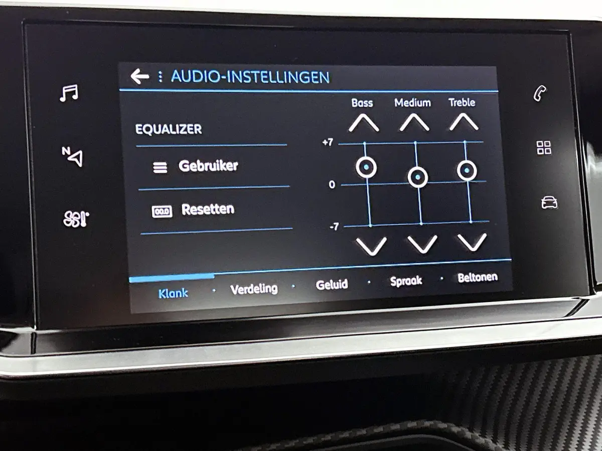 1.2 PureTech Active 75 PK | Apple carplay | Android auto | Cruise control | Airco | Radio |