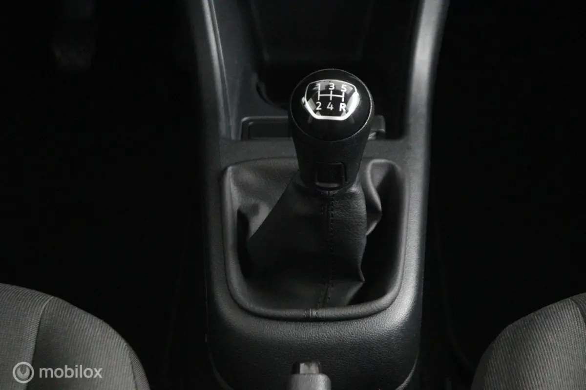 Up! | 5 Deurs | Elek. ramen | Airco | Bluetooth | Dealerstaat | Volkswagen Up! 1.0 | 5 Deurs | Elek. ramen | Airco | Bluetooth | Dealerstaat |