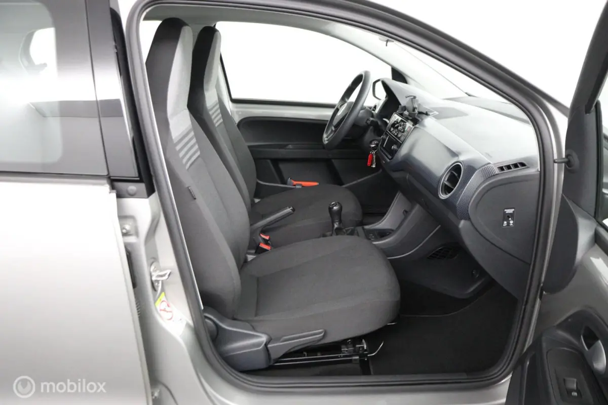 Up! | 5 Deurs | Elek. ramen | Airco | Bluetooth | Dealerstaat | Volkswagen Up! 1.0 | 5 Deurs | Elek. ramen | Airco | Bluetooth | Dealerstaat |