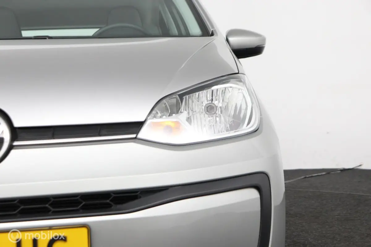 Up! | 5 Deurs | Elek. ramen | Airco | Bluetooth | Dealerstaat | Volkswagen Up! 1.0 | 5 Deurs | Elek. ramen | Airco | Bluetooth | Dealerstaat |