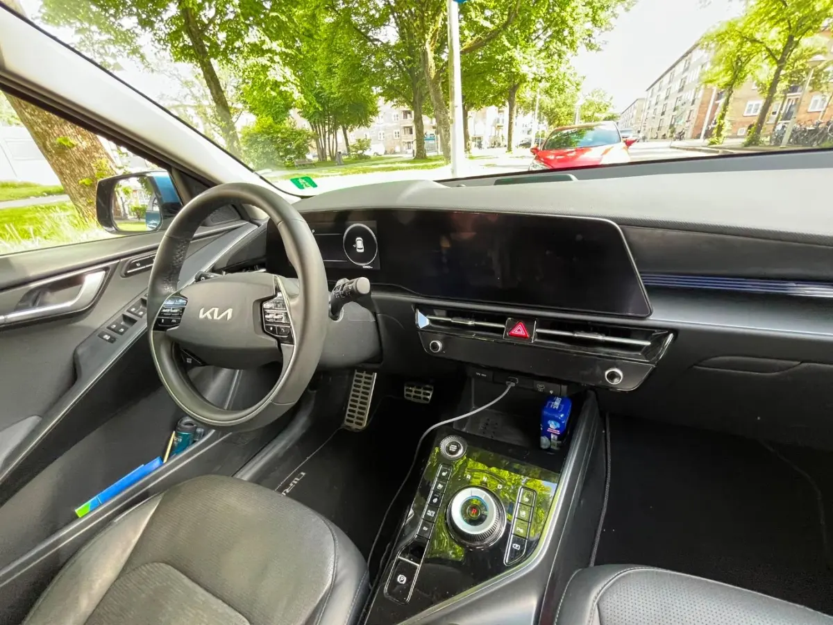 1.6 GDi PHEV Launch Edition | TREKHAAK | ADAPTIVE CRUISE | STOELVERWARMING & VENTILATIE | CAMERA | LANE ASSIST | DODE HOEK | PARK SENS V+A | LED | HALF LEDER
