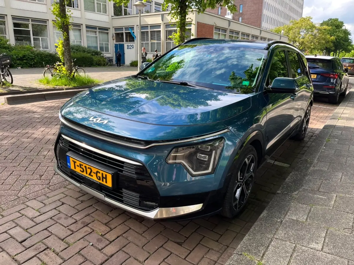 1.6 GDi PHEV Launch Edition | TREKHAAK | ADAPTIVE CRUISE | STOELVERWARMING & VENTILATIE | CAMERA | LANE ASSIST | DODE HOEK | PARK SENS V+A | LED | HALF LEDER
