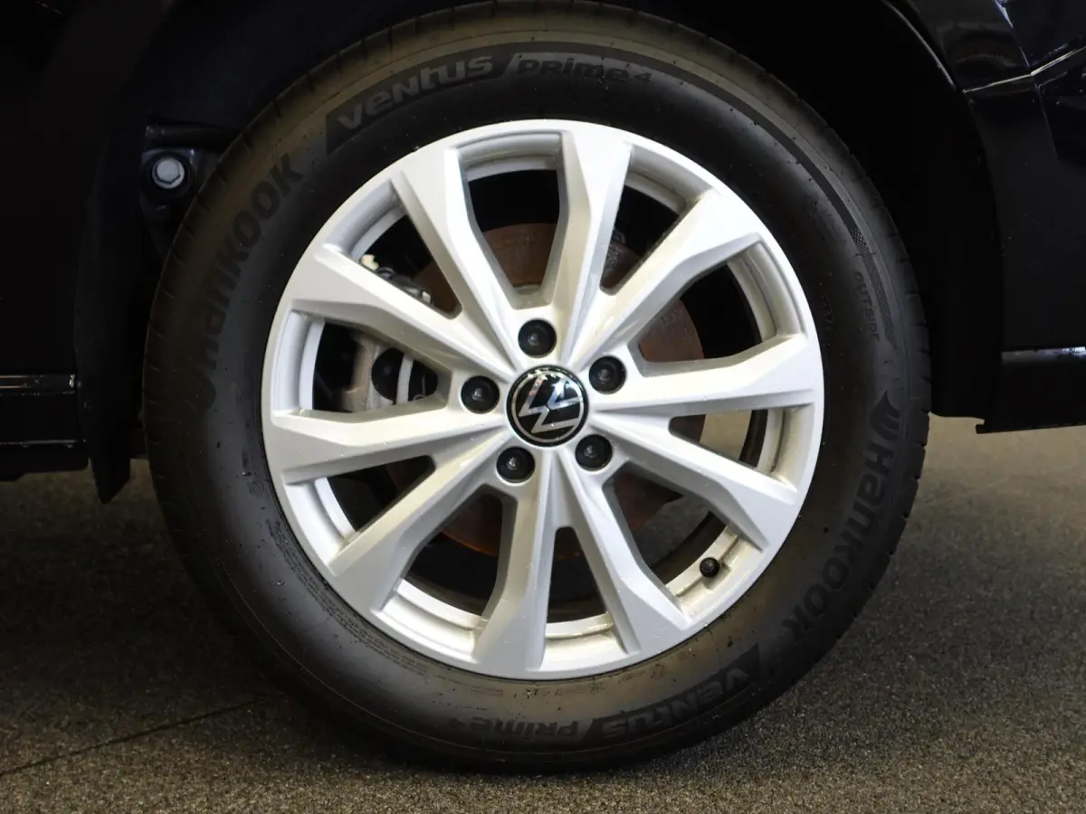 Maxi 2.0 TDI Style Automaat Airco Carplay Adaptive Cruise Control PDC VA Camera Trekhaak 17" LM Velgen