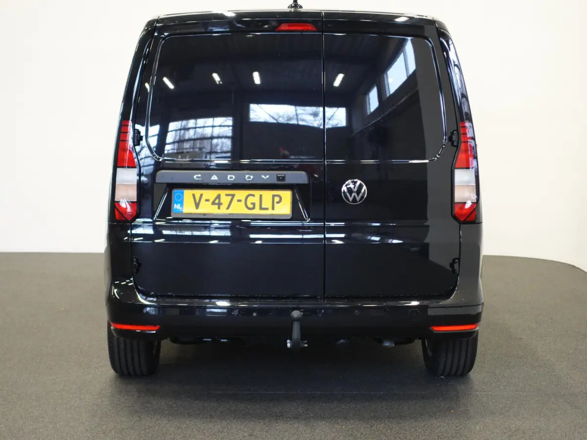 Maxi 2.0 TDI Style Automaat Airco Carplay Adaptive Cruise Control PDC VA Camera Trekhaak 17" LM Velgen