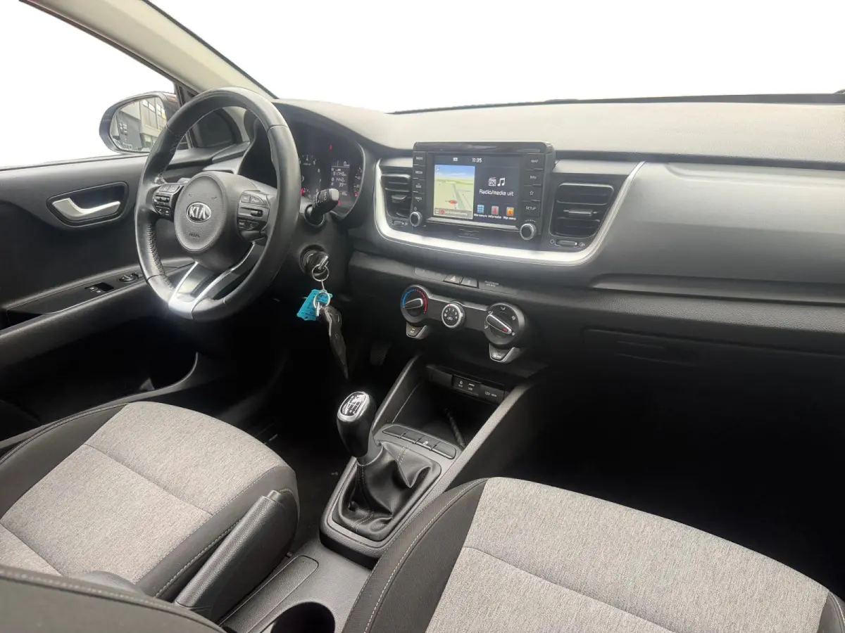 1.0 T-GDi ComfortPlusLine Navigator DEALER ONDERHOUDEN ! | NAVIGATIE | ACHTERUITRIJCAMERA | PARKEERSENSOREN | 17 INCH LICHTMETALEN VELGEN | CRUISE CONTROL | RESTERENDE FABRIEKSGARANTIE