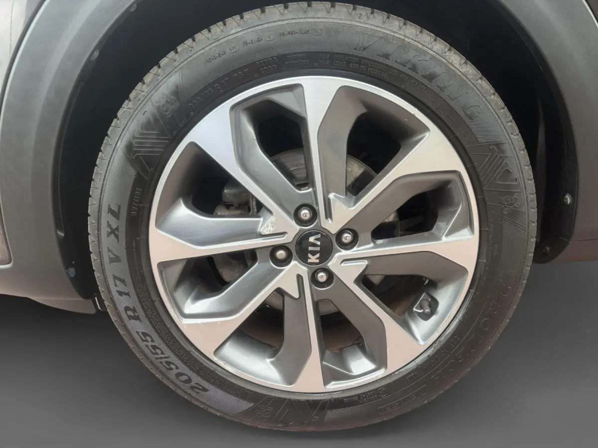 1.0 T-GDi ComfortPlusLine Navigator DEALER ONDERHOUDEN ! | NAVIGATIE | ACHTERUITRIJCAMERA | PARKEERSENSOREN | 17 INCH LICHTMETALEN VELGEN | CRUISE CONTROL | RESTERENDE FABRIEKSGARANTIE