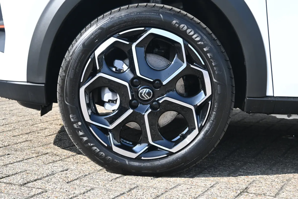 1.2 Hybrid 110pk Max DEMO-DEAL! Tot 8 Jaar Garantie! | Navigatie | Achteruitrijcamera | Full-LED | Parkeersensoren | !!
