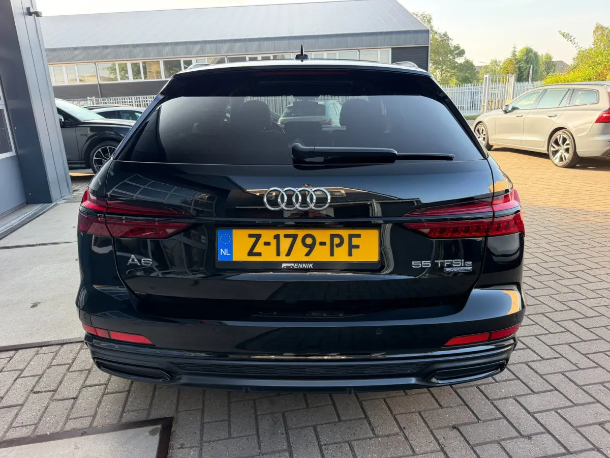 55 TFSI e quattro Competition / Pano / HuD / Trekhaak / Camera.