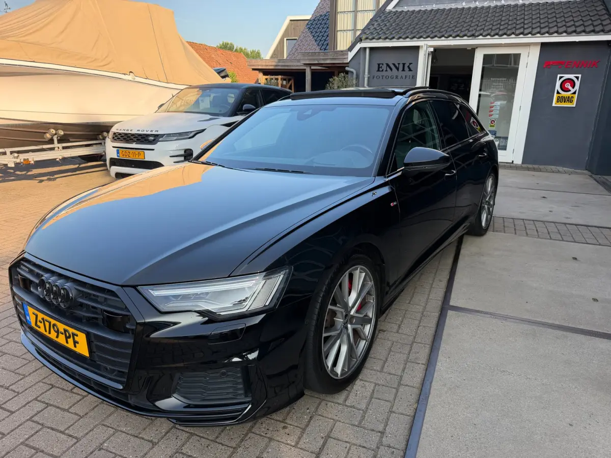 55 TFSI e quattro Competition / Pano / HuD / Trekhaak / Camera.