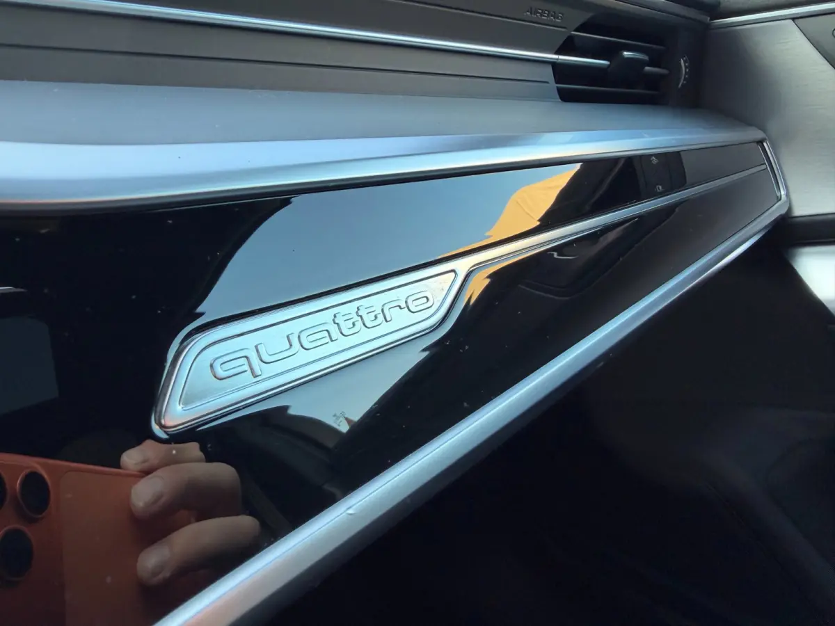 55 TFSI e quattro Competition / Pano / HuD / Trekhaak / Camera.