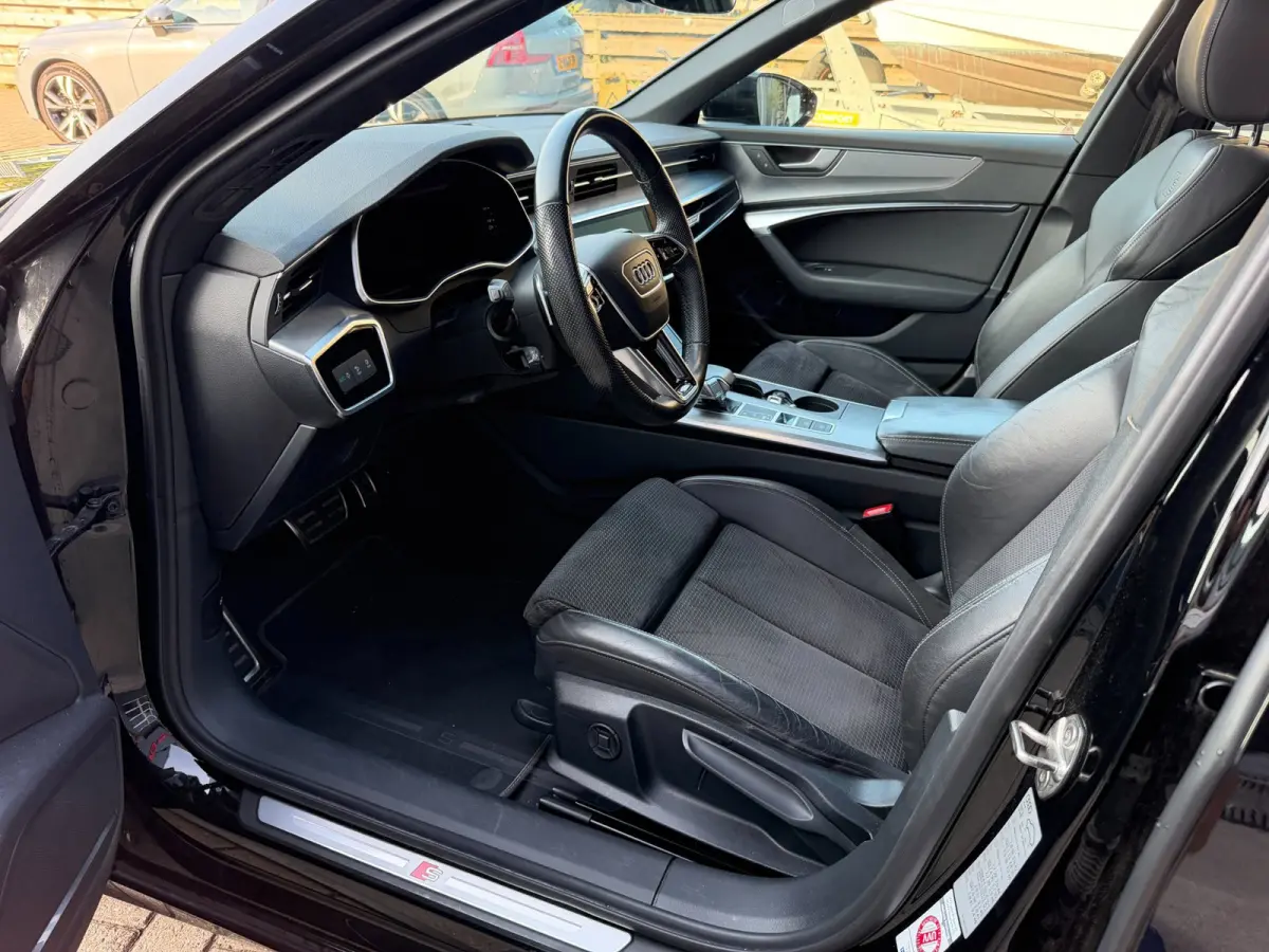 55 TFSI e quattro Competition / Pano / HuD / Trekhaak / Camera.