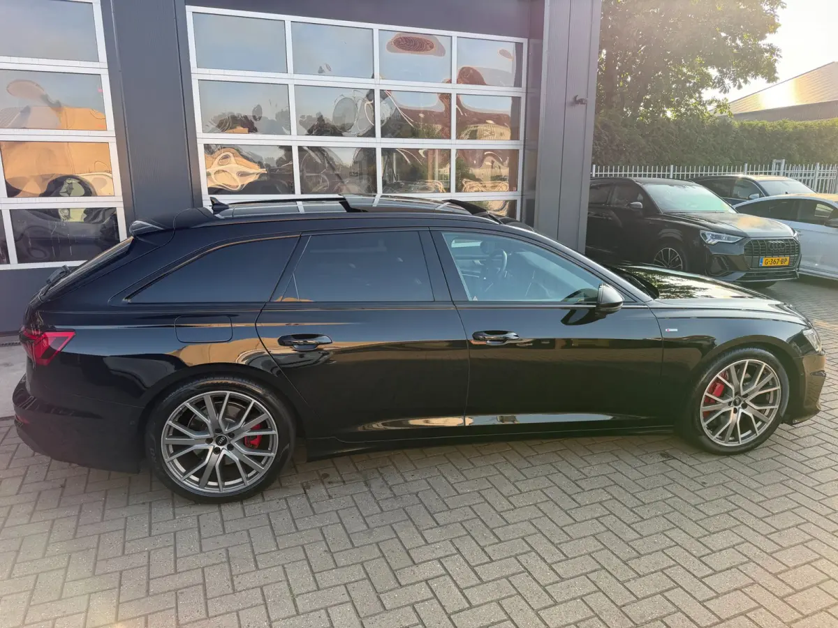 55 TFSI e quattro Competition / Pano / HuD / Trekhaak / Camera.