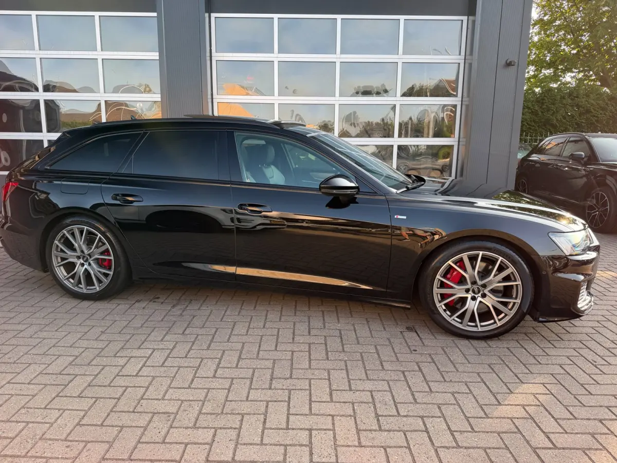 55 TFSI e quattro Competition / Pano / HuD / Trekhaak / Camera.