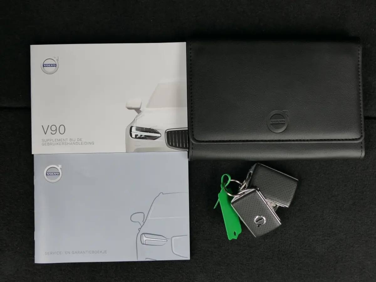 T4 Business Sport 12 MND garantie Harman Kardon / Trekhaak / DAB+ / Standkachel /