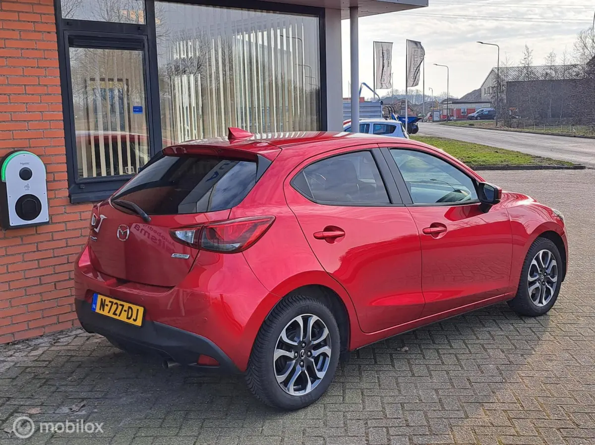 1.5 Skyactiv-G SkyLease GT Airco | Navi