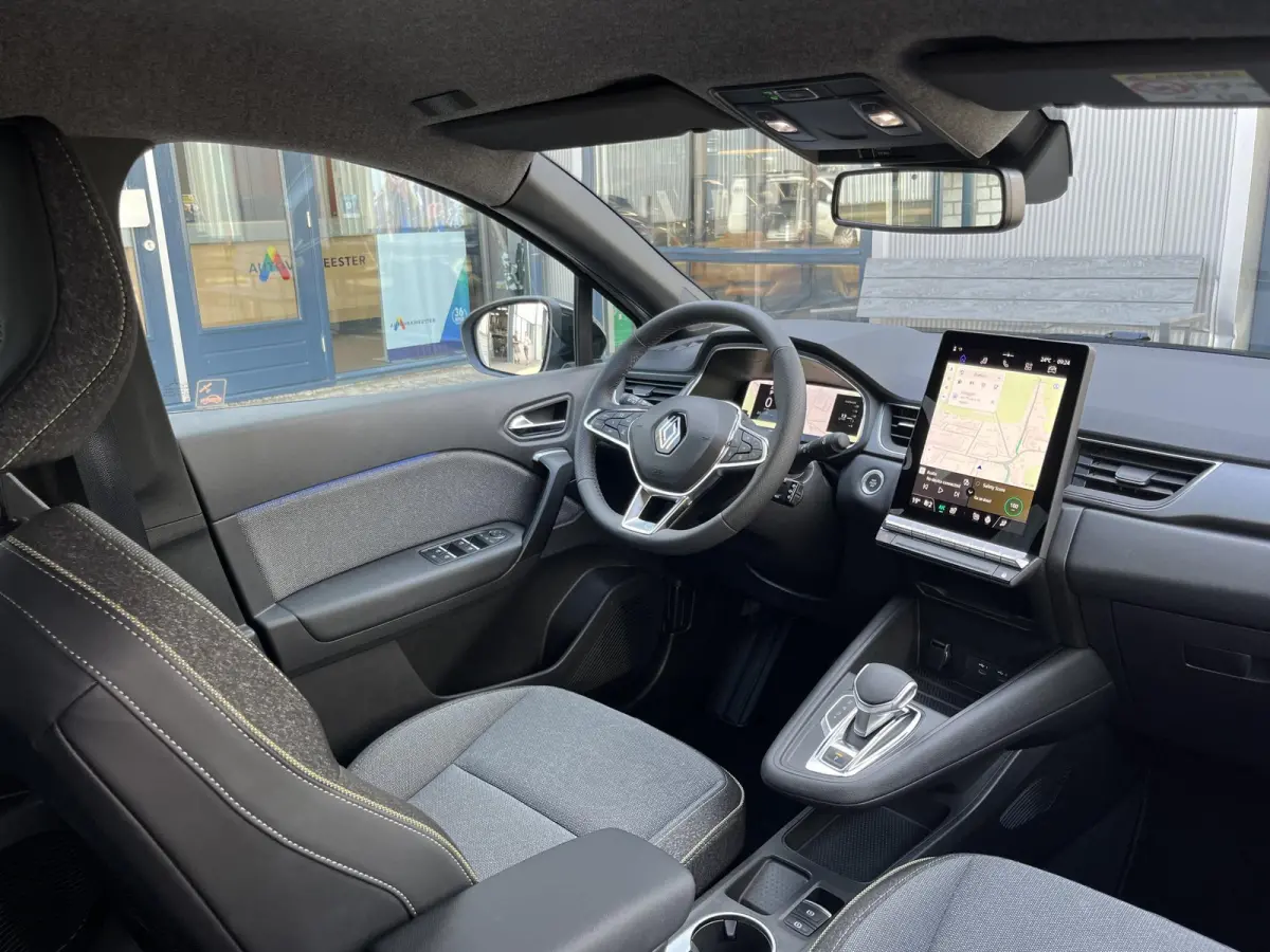1.3 mild hybrid 160 techno | Navi/Clima/Adapt.Cruise/Camera/18"/Stoel+Stuurverw./Sfeerverl./Apple CarPlay-Android Auto